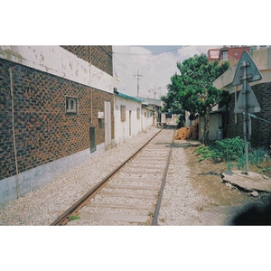 边查下面边吸奶很爽
